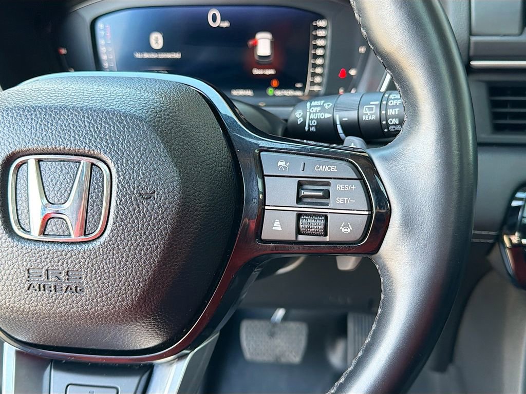 Used 2023 Honda Pilot Elite image 43