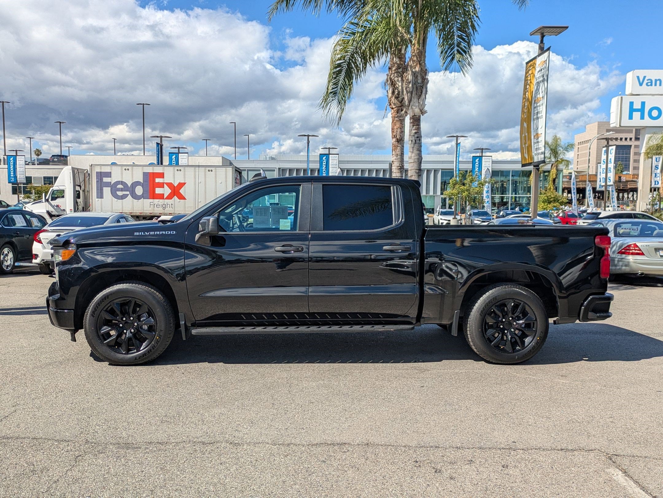 Used 2022 Chevrolet Silverado 1500 Custom RWD image 8