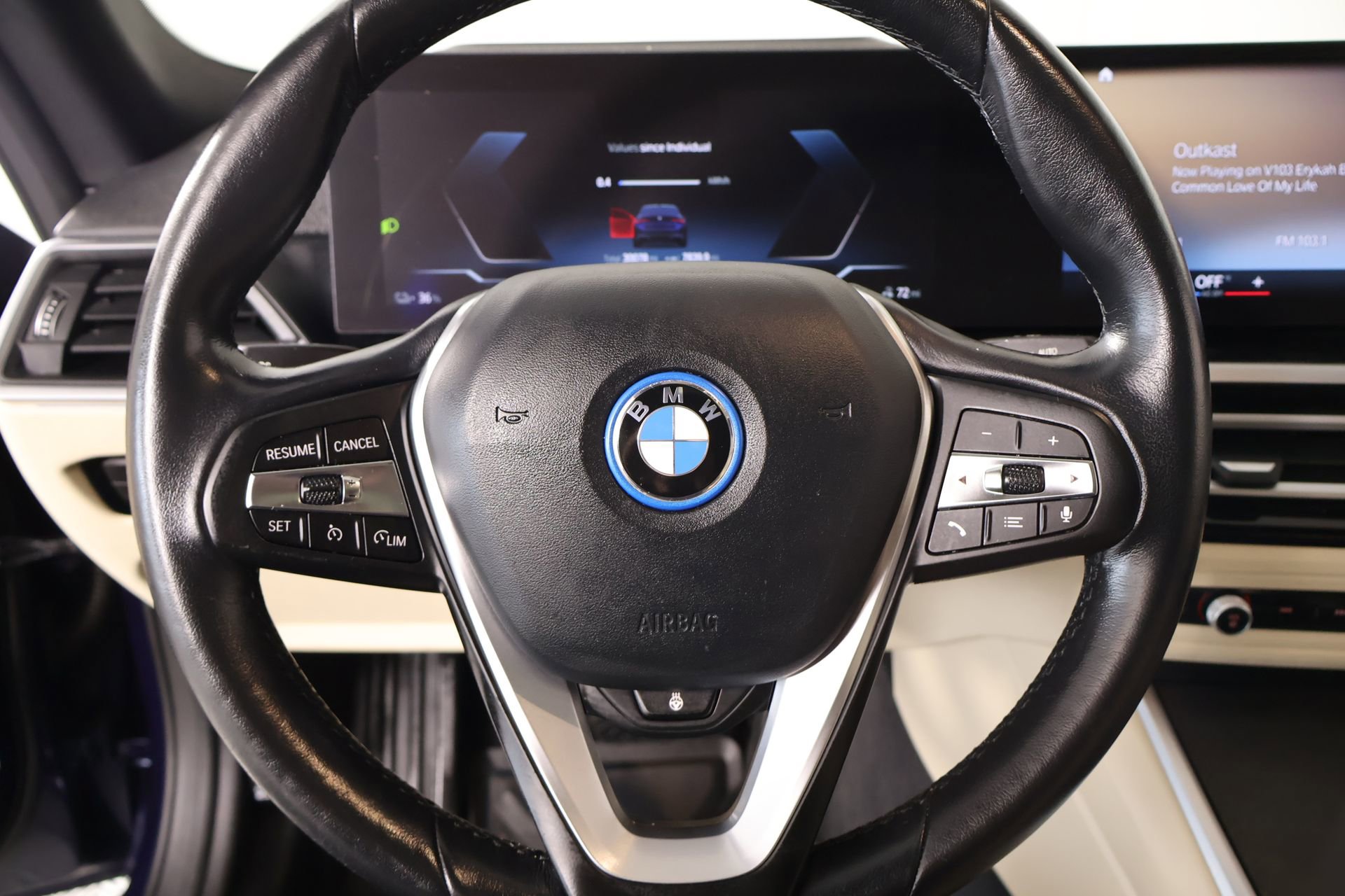 Used 2023 BMW i4 eDrive35 w/ Premium Package RWD image 3
