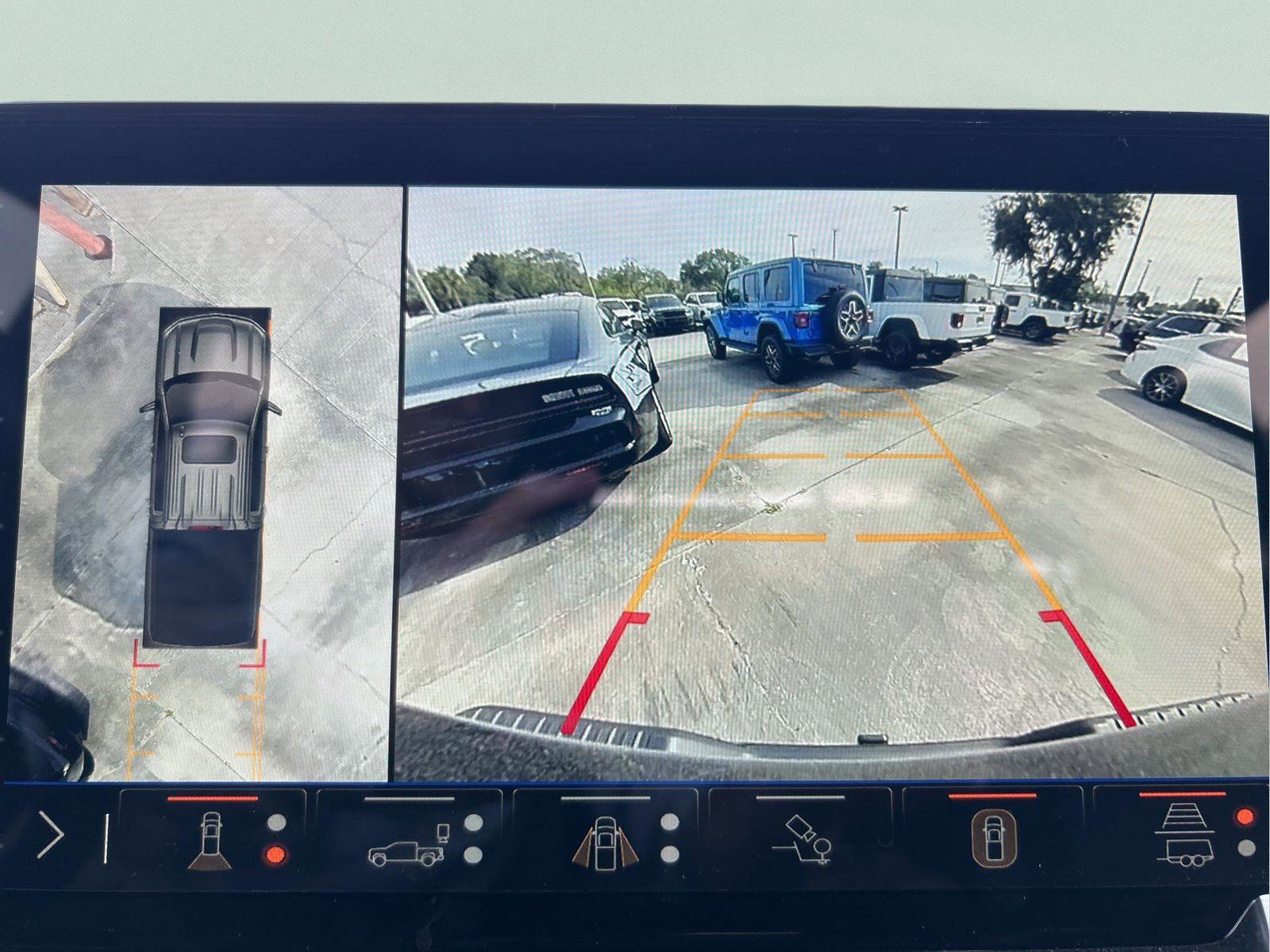 Used 2025 Chevrolet Silverado 1500 High Country w/ High Country Premium Package image 19