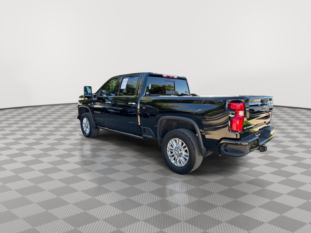 Used 2023 Chevrolet Silverado 3500 High Country AWD/4WD image 6
