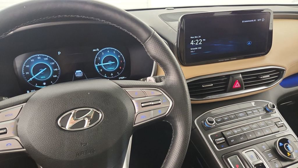 Used 2023 Hyundai Santa Fe Calligraphy image 18