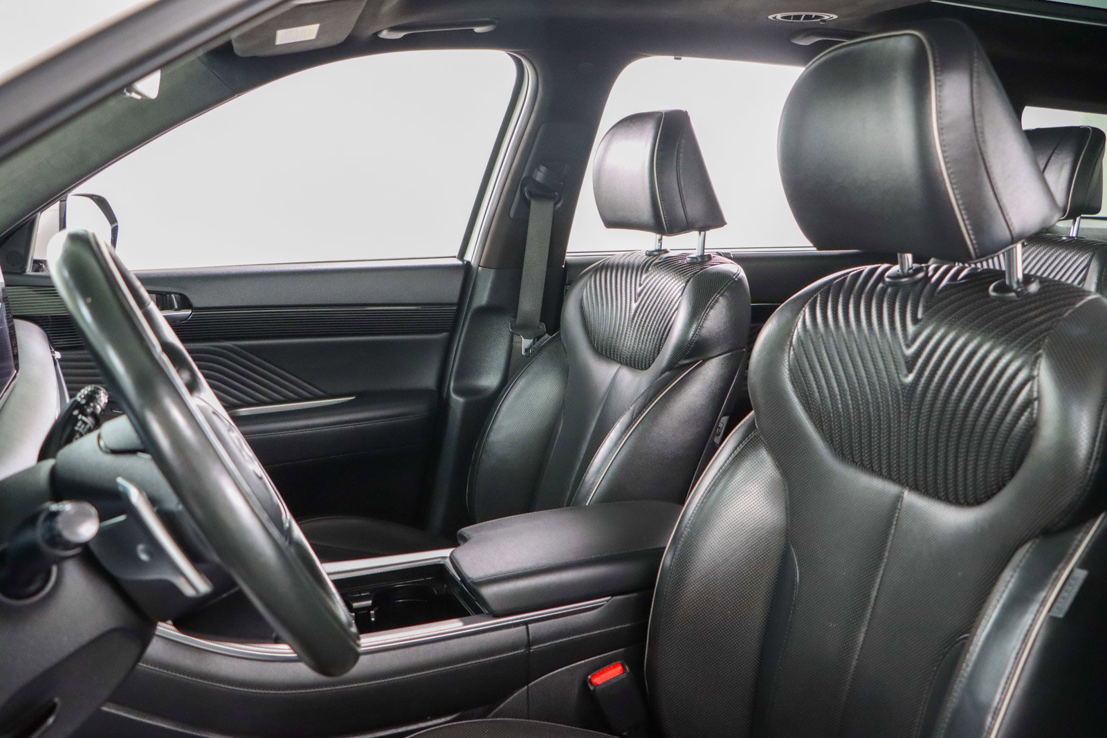 Used 2023 Hyundai Palisade Calligraphy image 25