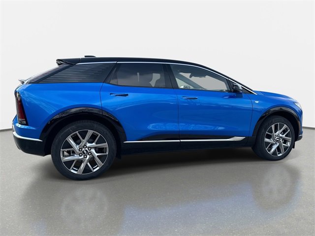 New 2026 Cadillac Optiq Luxury 1 image 6