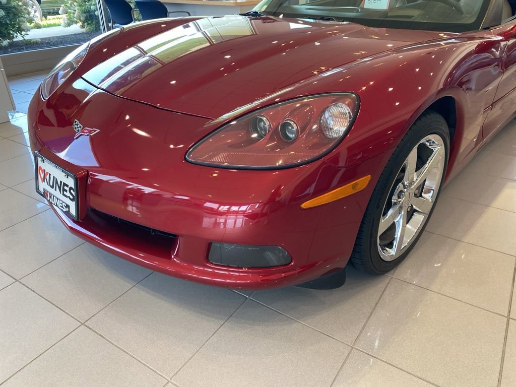 Used 2009 Chevrolet Corvette Coupe w/ Preferred Equipment Group image 13