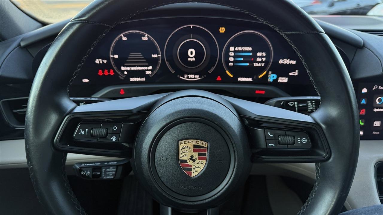 Used 2022 Porsche Taycan image 48