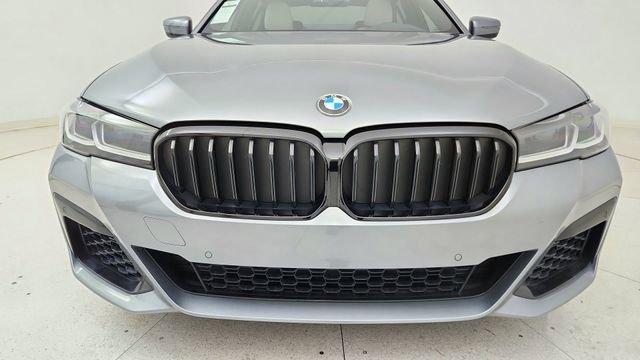 Used 2023 BMW 540i w/ M Sport Package image 4