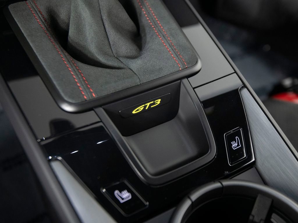 Certified 2026 Porsche 911 GT3 RWD image 33
