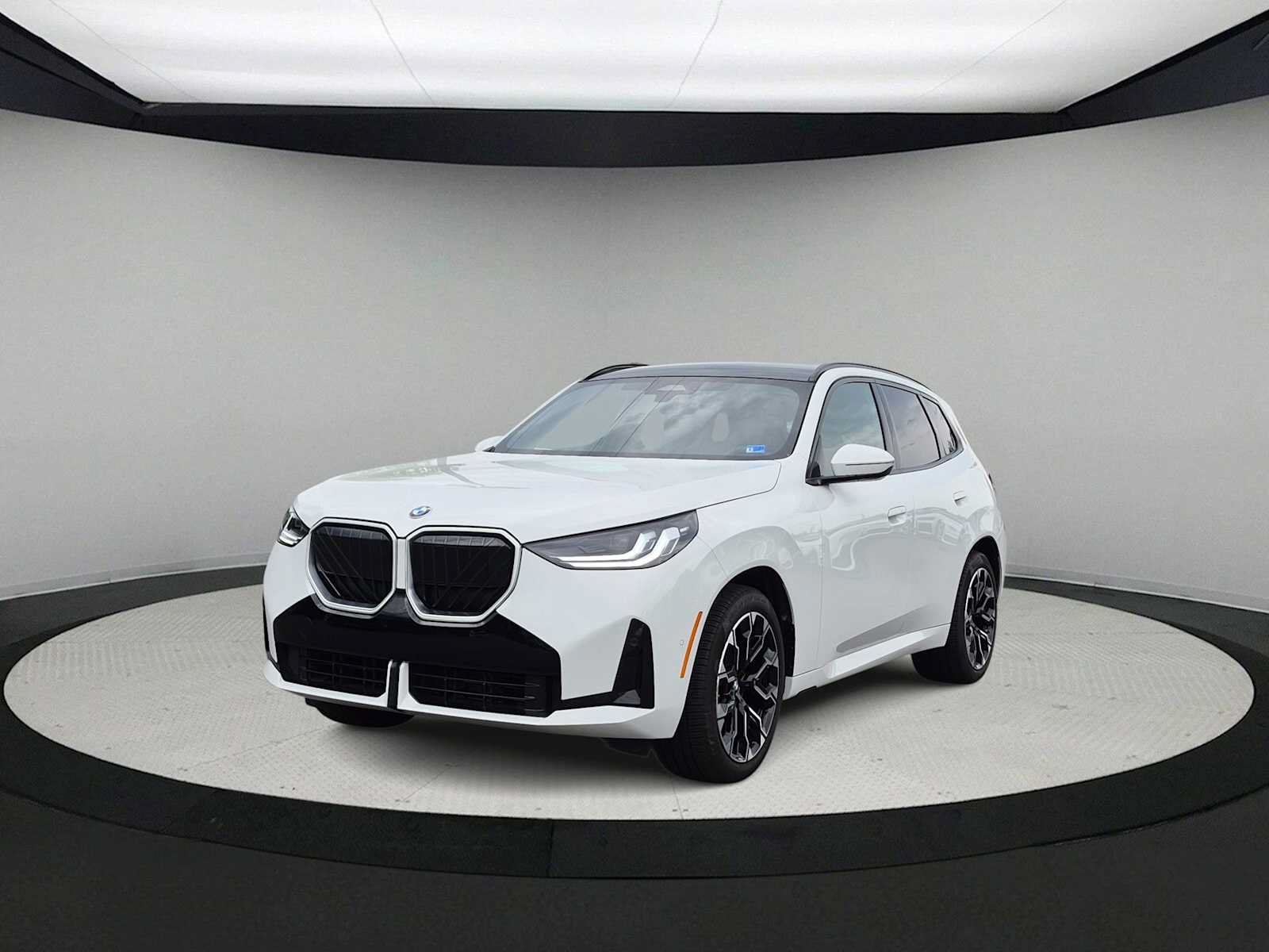 Used 2026 BMW X3 xDrive30i w/ M Sport Package AWD/4WD image 4