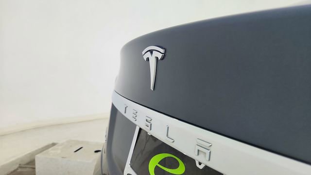 Used 2019 Tesla Model S 100D image 17