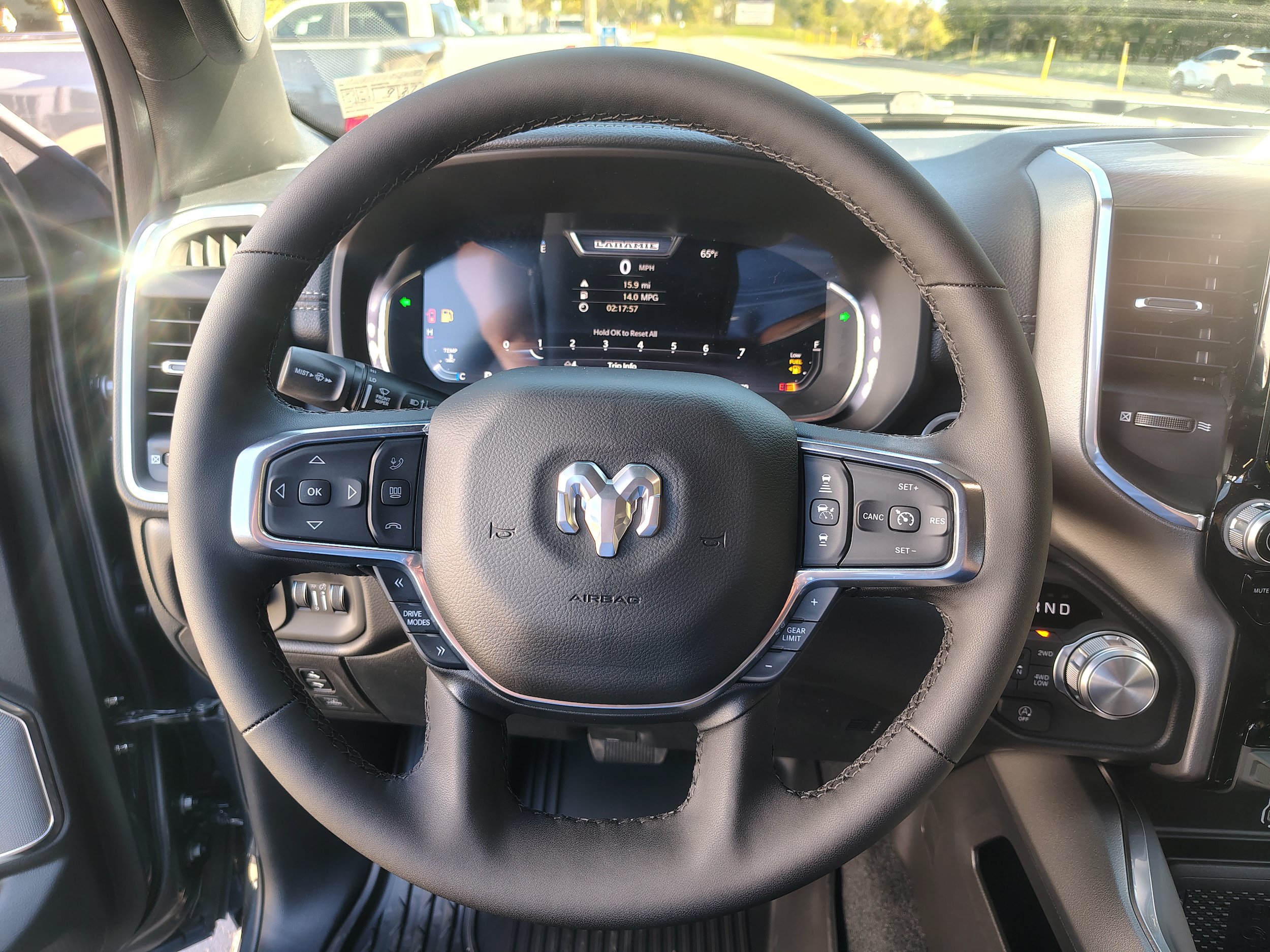 New 2027 RAM 1500 Laramie AWD/4WD image 34