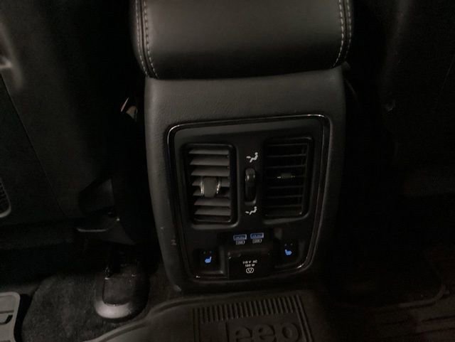 Used 2014 Jeep Grand Cherokee Overland w/ Mopar Chrome Edition Group AWD/4WD image 14