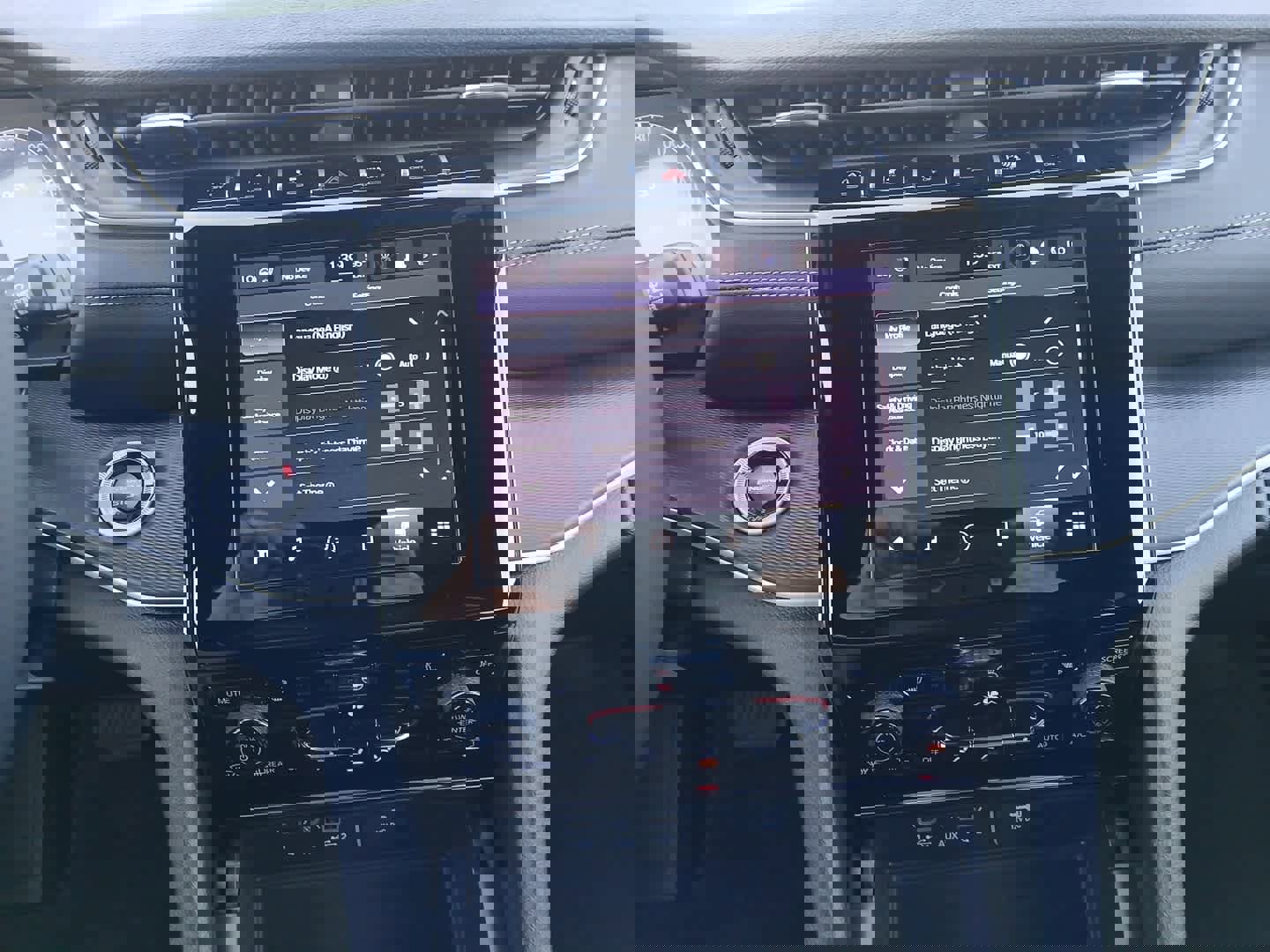 New 2025 Jeep Grand Cherokee L Laredo w/ Luxury Tech Group I image 33