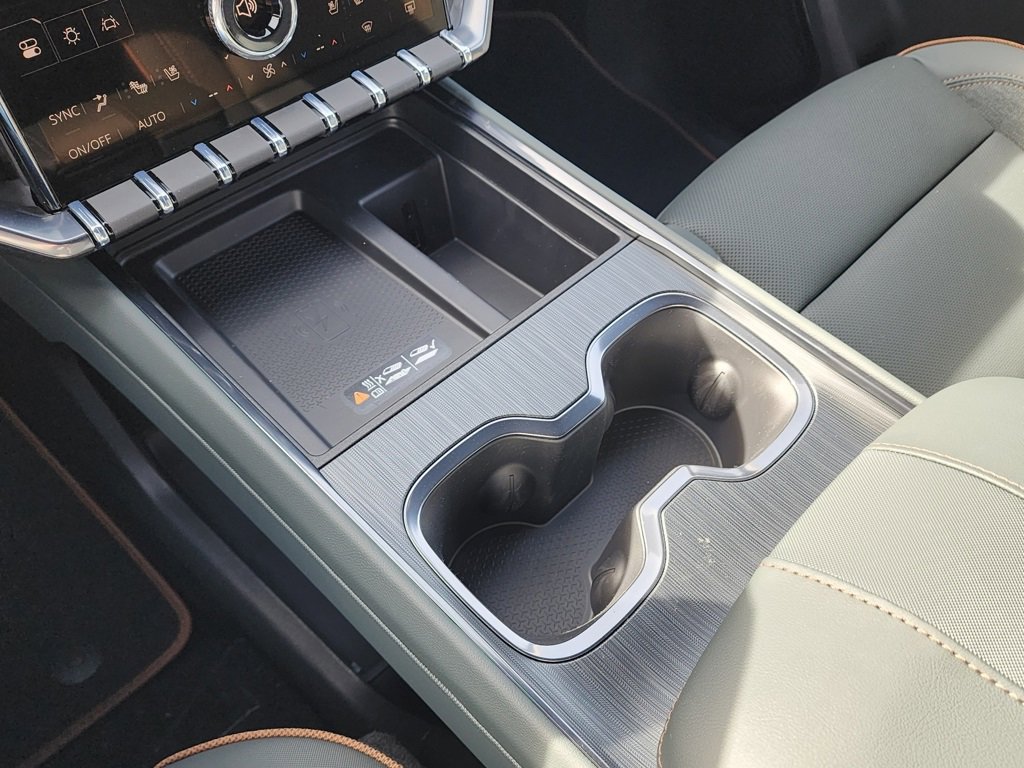 New 2026 GMC Acadia AT4 w/ Luxury Package image 33