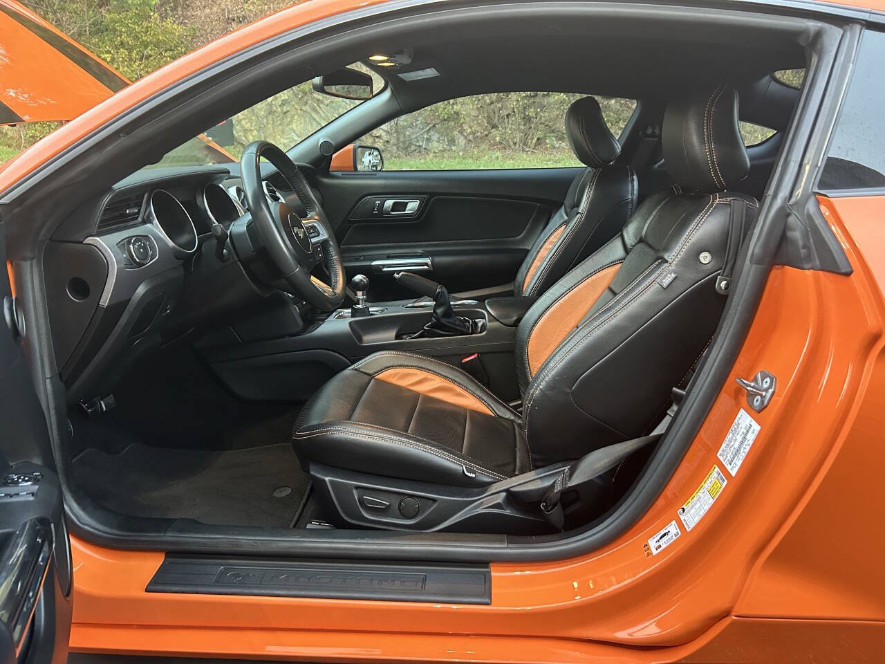 Used 2020 Ford Mustang GT w/ Black Accent Package RWD image 29