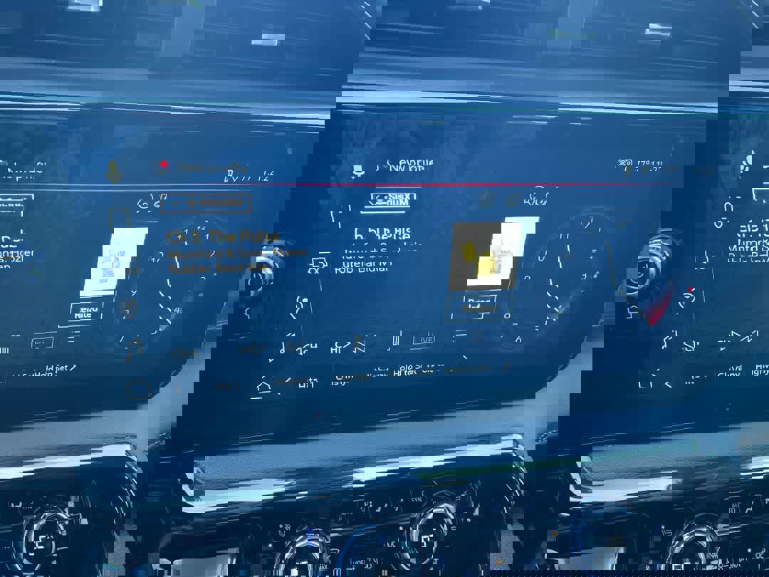 Used 2024 GMC Sierra 1500 AT4 w/ Technology Package image 16