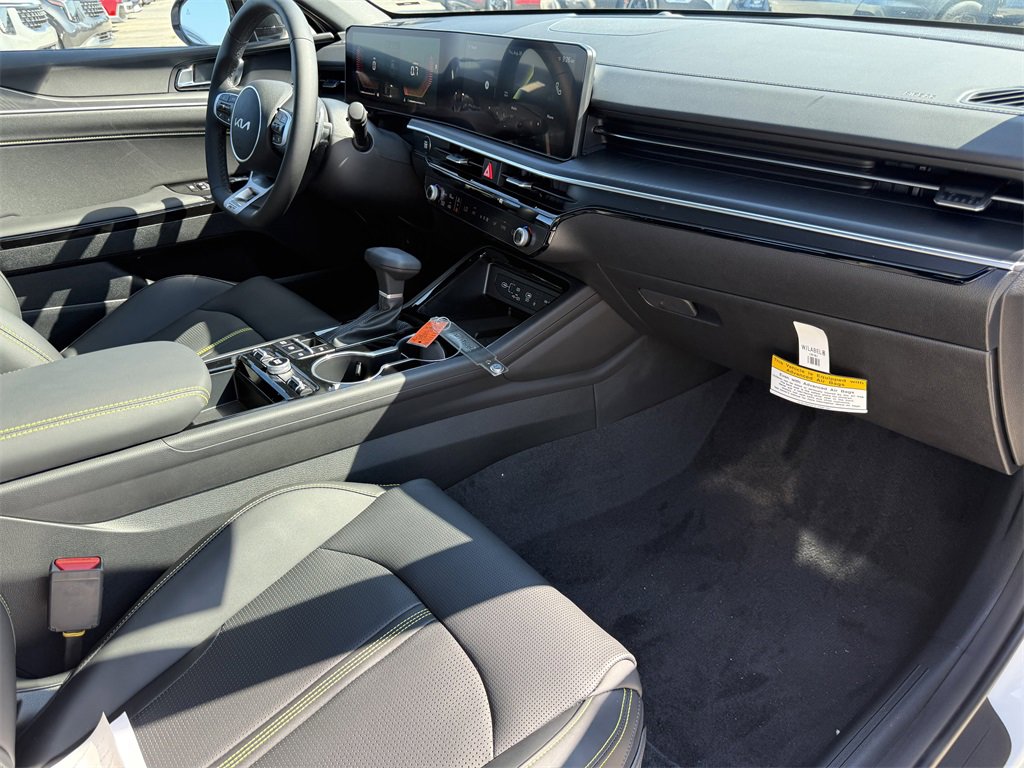 New 2026 Kia K5 EX image 13