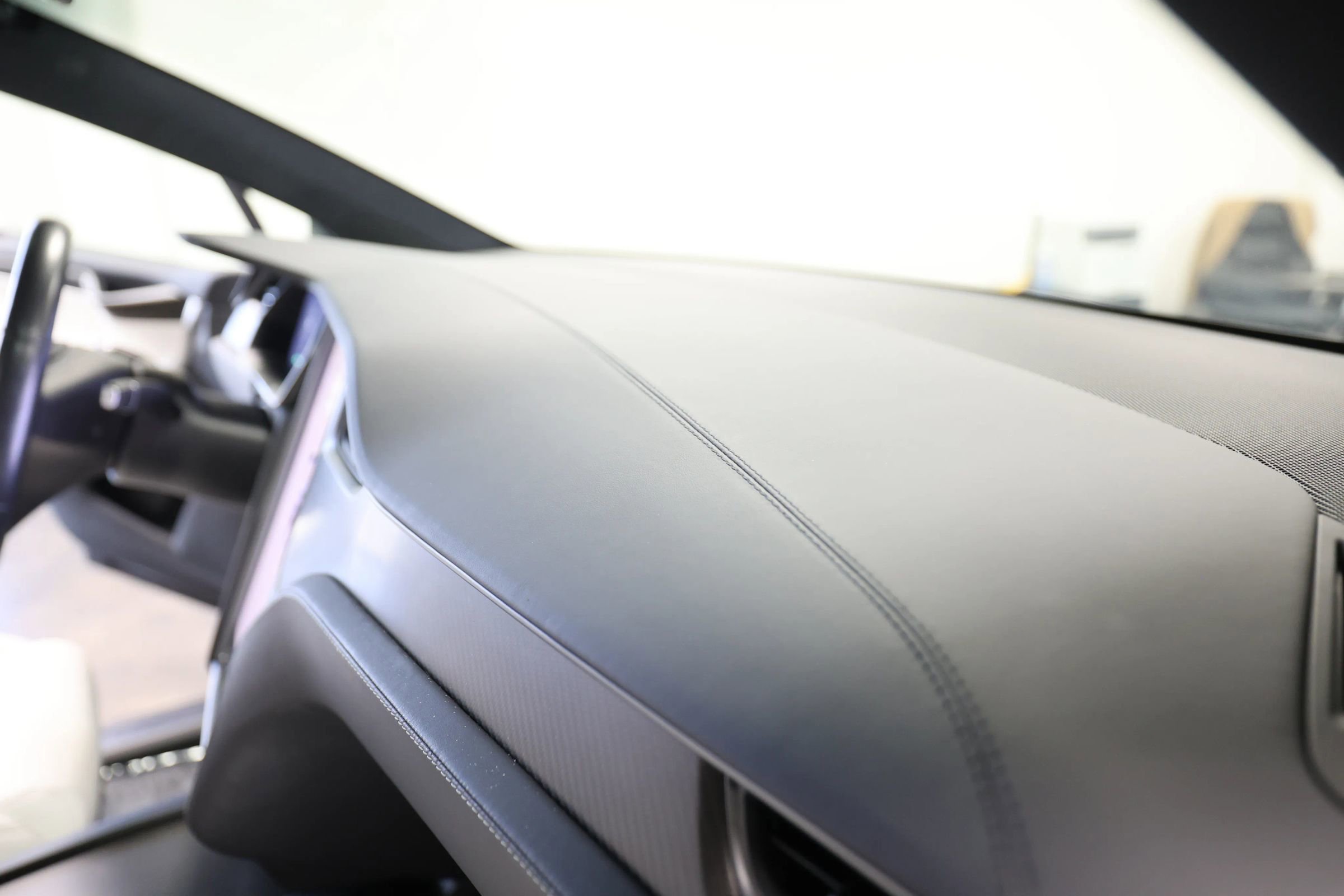 Used 2018 Tesla Model X P100D image 36