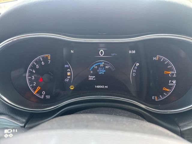 Used 2020 Jeep Grand Cherokee Altitude image 15