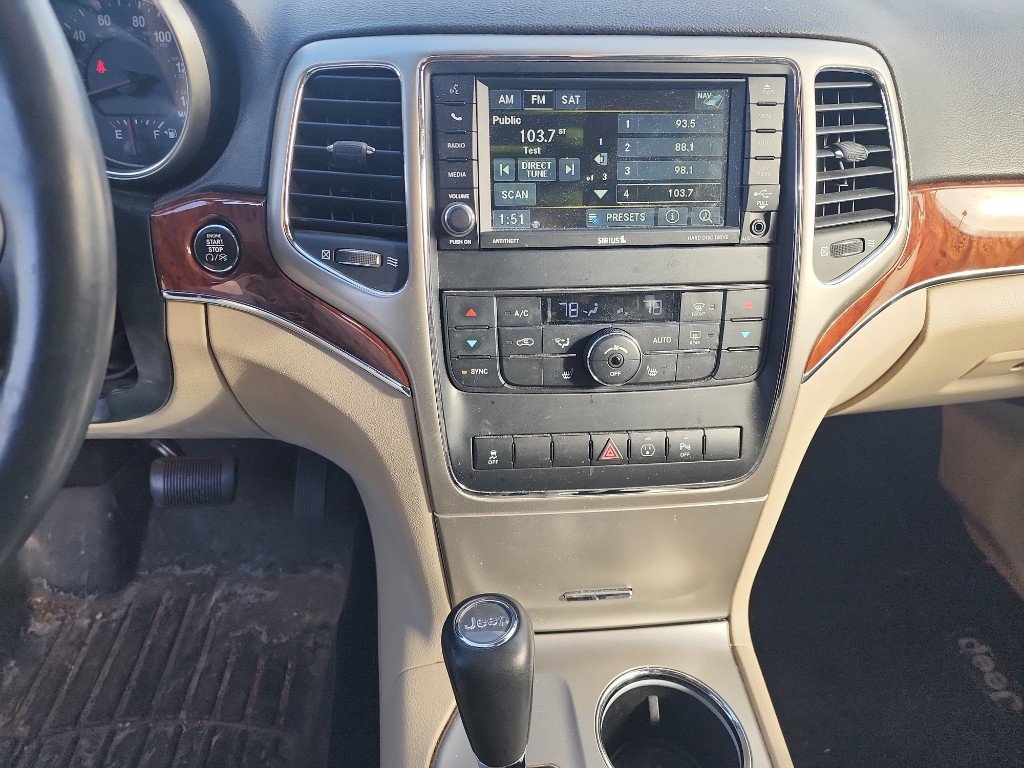 Used 2013 Jeep Grand Cherokee Limited image 13