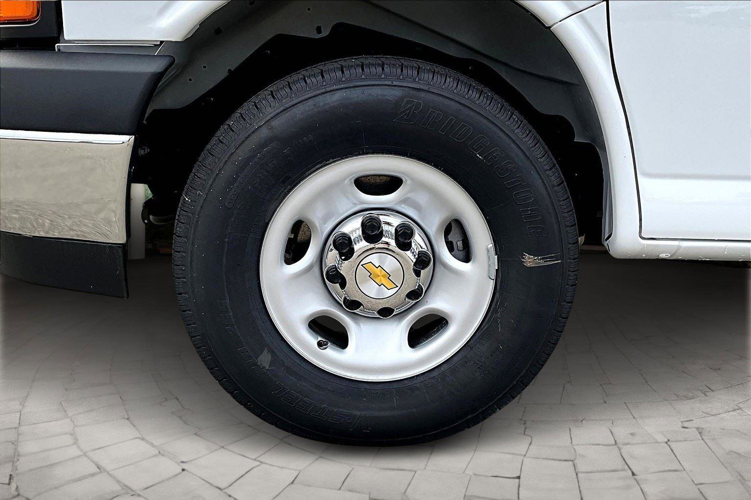 New 2025 Chevrolet Express 2500 w/ Driver Convenience Package image 13