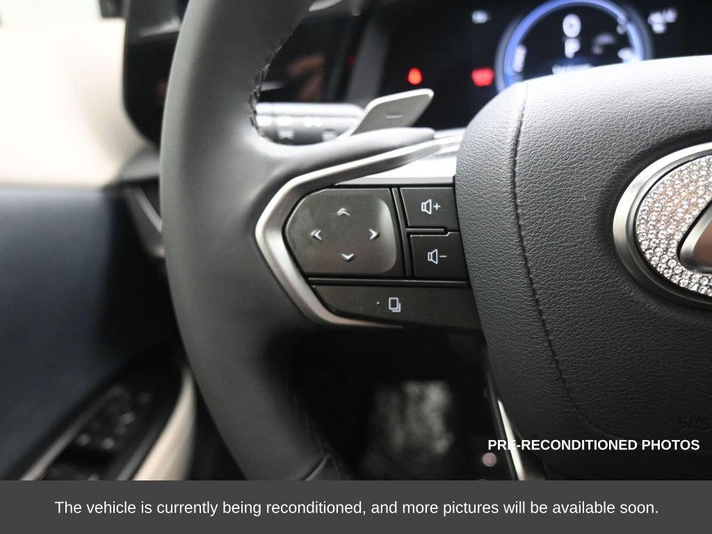 Used 2023 Lexus RZ 450e Premium image 24