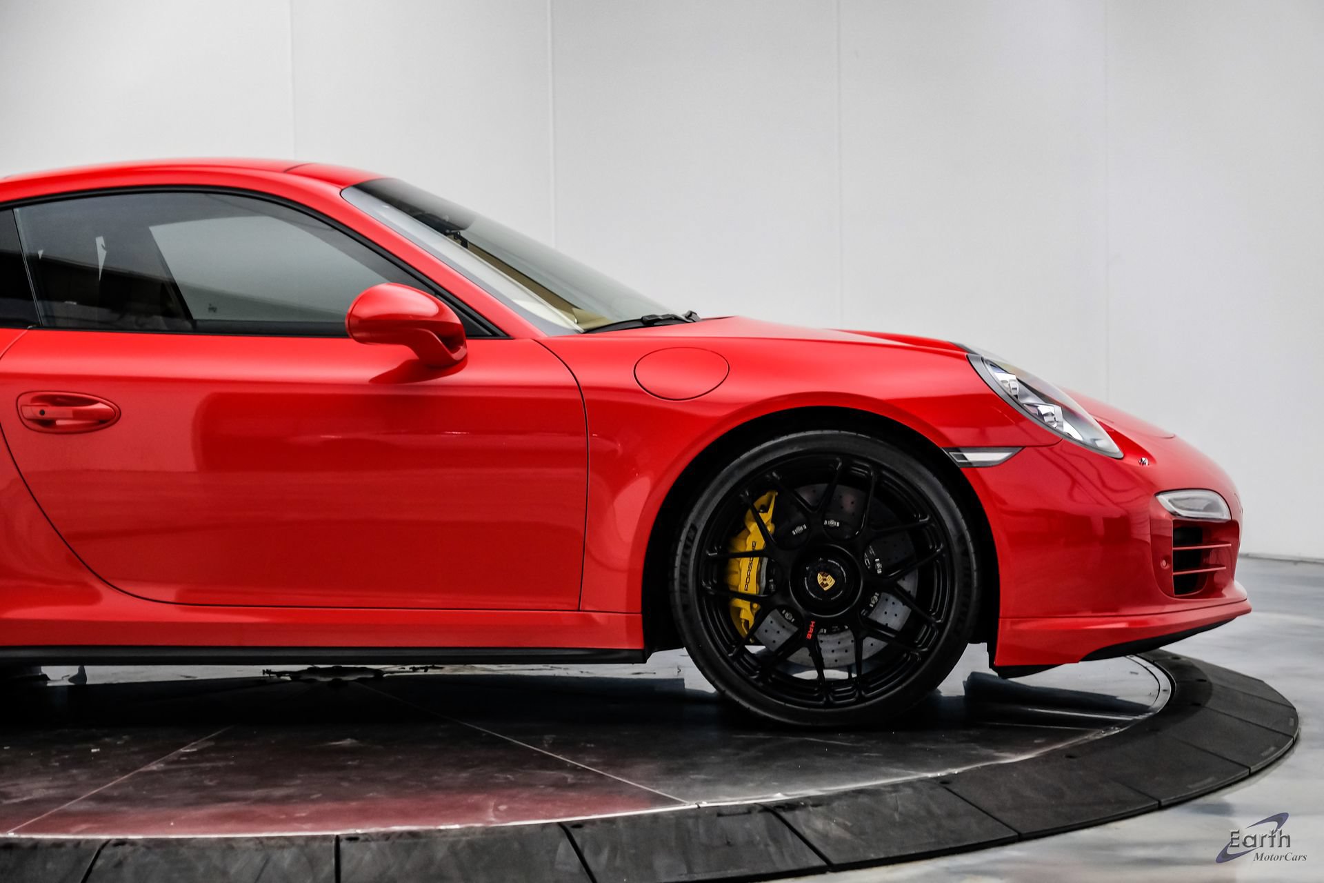 Used 2014 Porsche 911 Turbo S AWD/4WD image 27