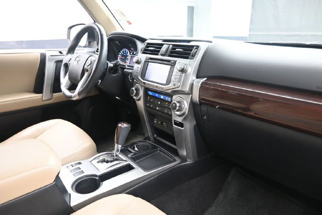 Used 2014 Toyota 4Runner Limited RWD image 28