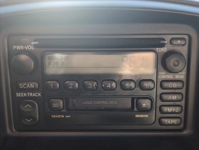 Used 2000 Toyota Tundra SR5 w/ Convenience Pkg image 8