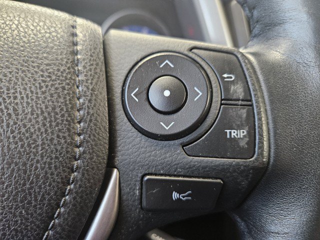 Used 2018 Toyota RAV4 XLE AWD/4WD image 26