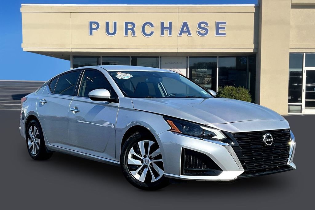 Used 2023 Nissan Altima 2.5 S image 1