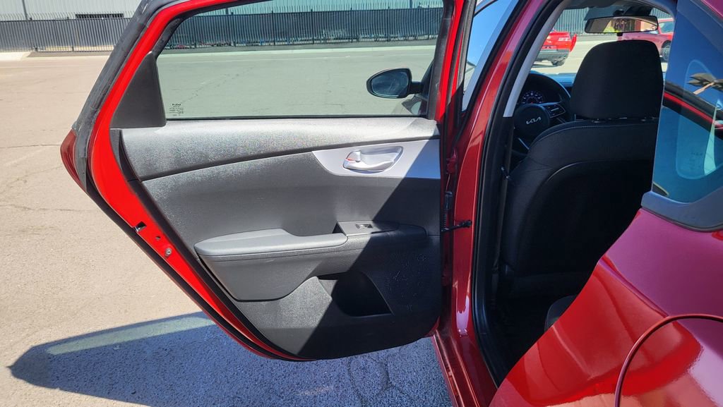 Used 2023 Kia Forte LXS image 19