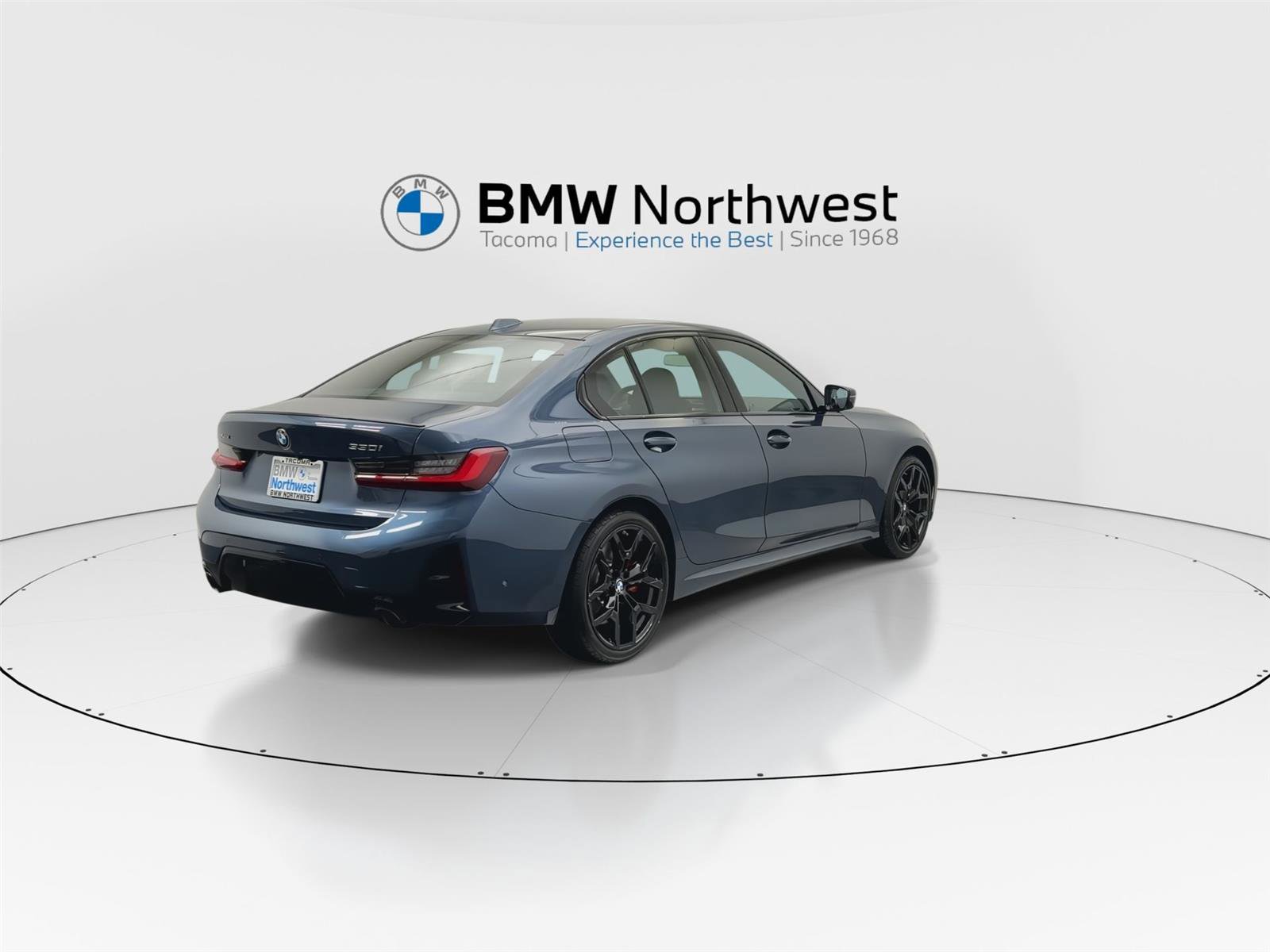 New 2026 BMW 330i xDrive Sedan w/ M Sport Package image 3