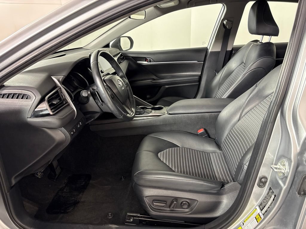 Used 2024 Toyota Camry SE FWD image 23