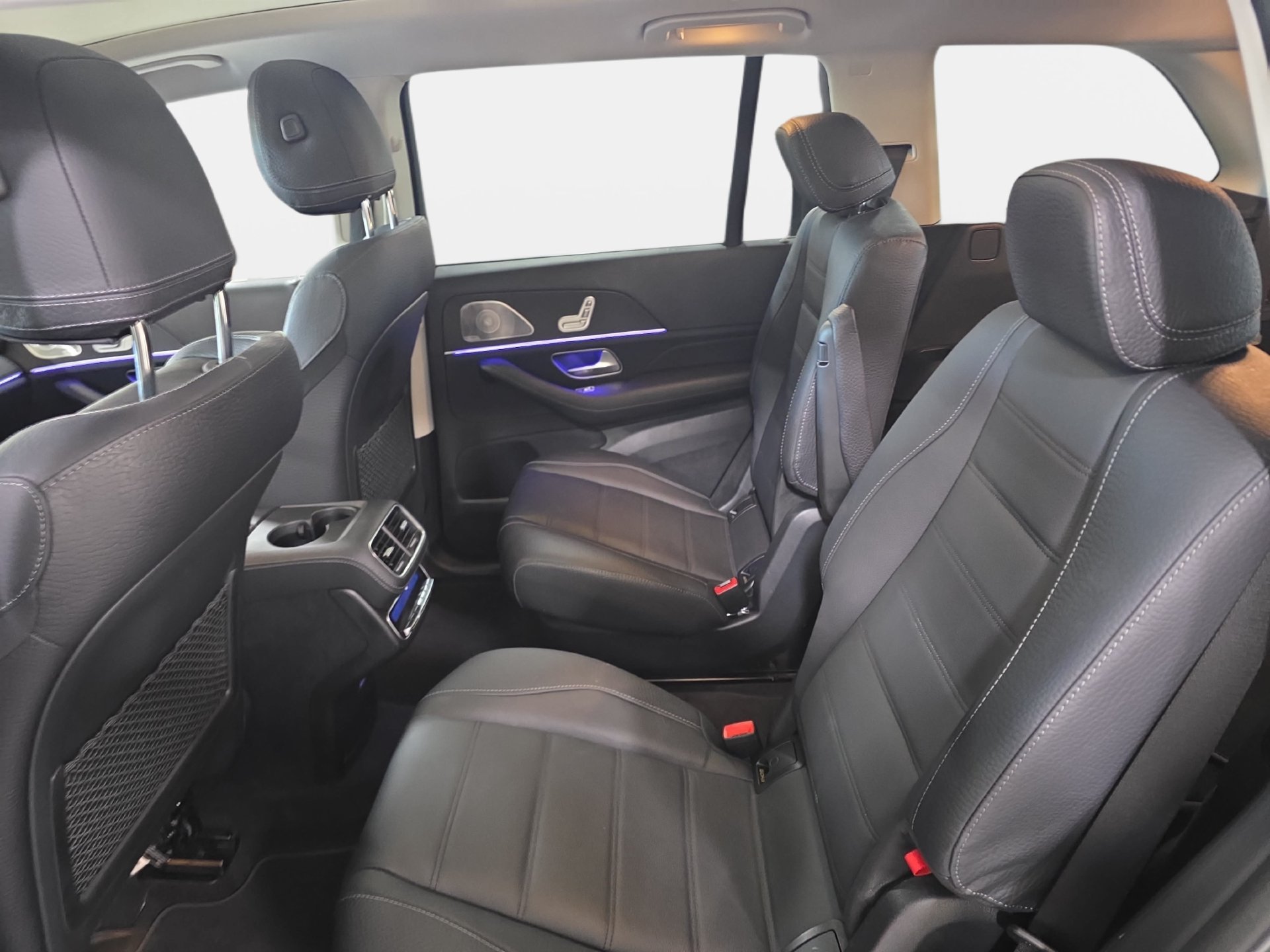 Used 2024 Mercedes-Benz GLS 450 4MATIC image 14