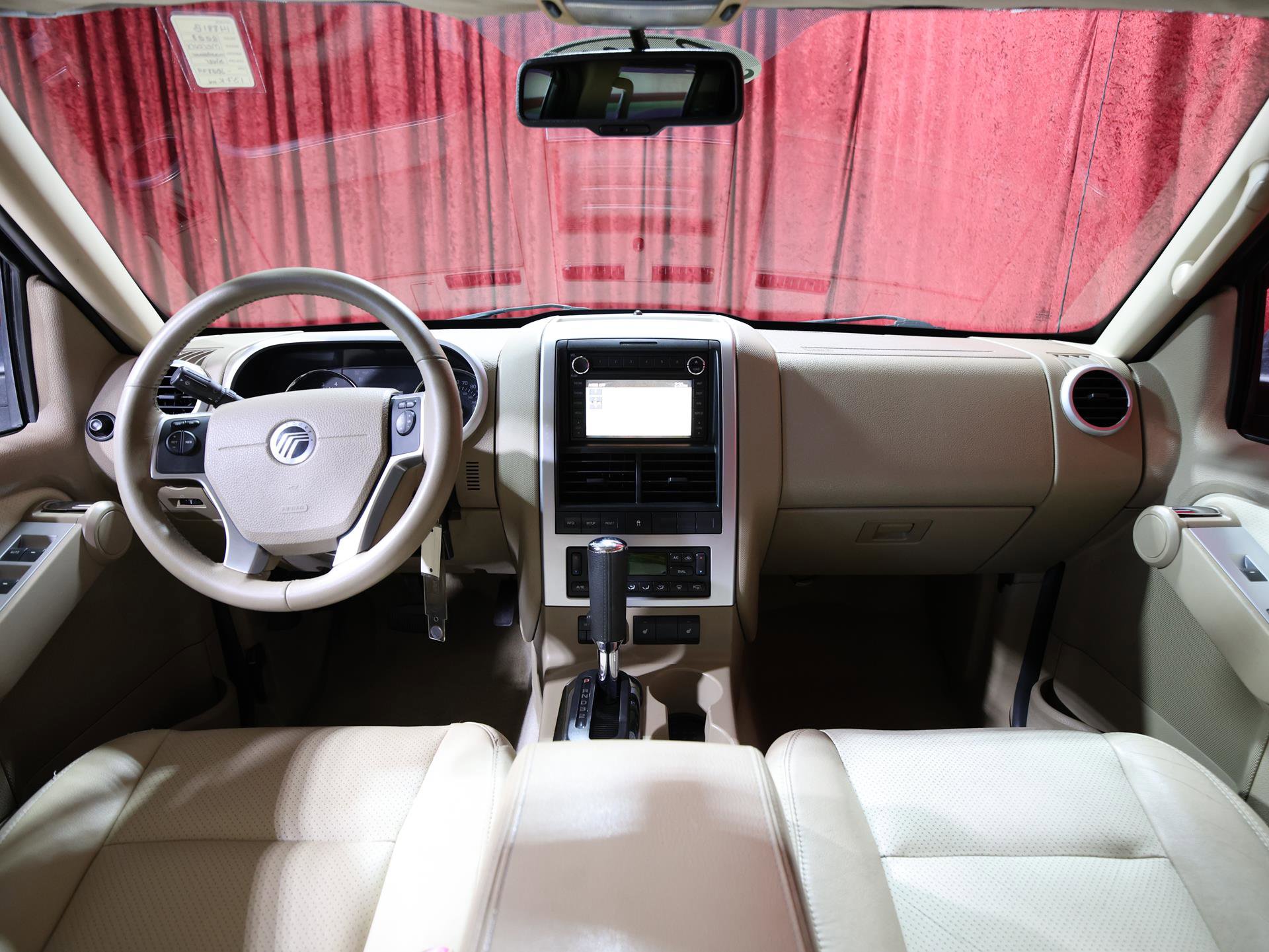 Used 2008 Mercury Mountaineer Premier image 16