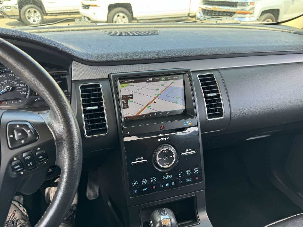Used 2014 Ford Flex Limited w/ Appearance Package FWD image 28