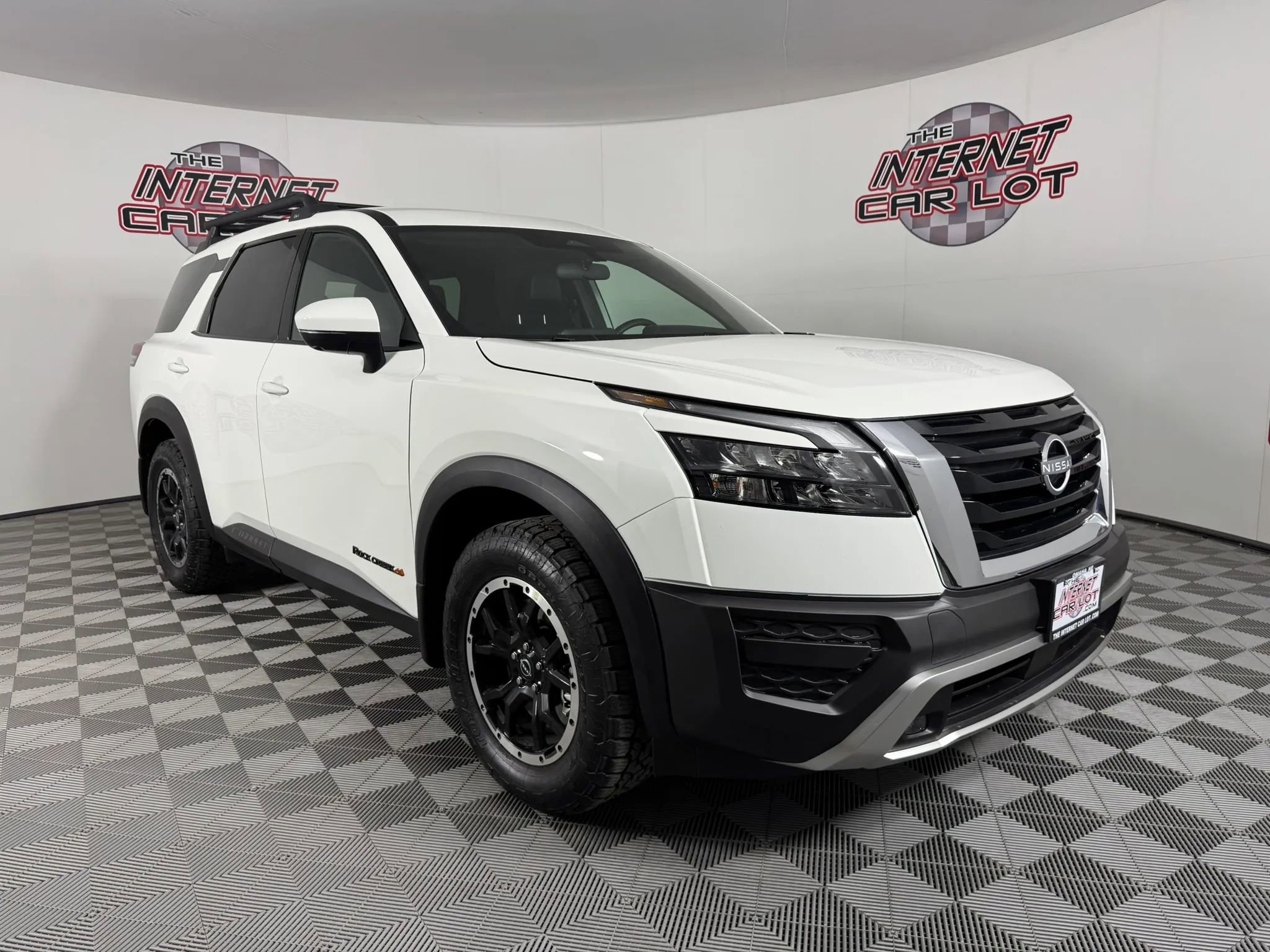 Used 2025 Nissan Pathfinder Rock Creek image 9