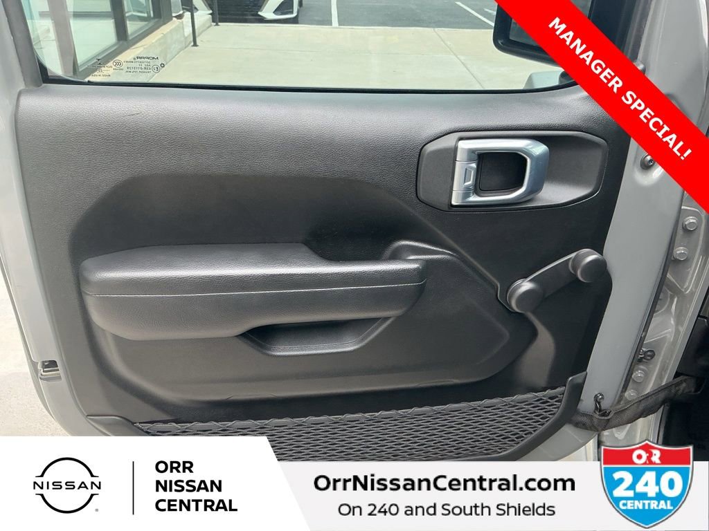 Used 2022 Jeep Wrangler Unlimited Sport image 15