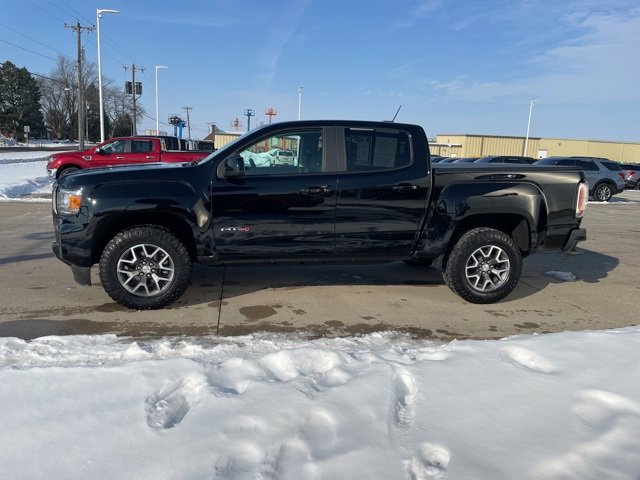 Used 2022 GMC Canyon AT4 w/ Trailering Package image 10