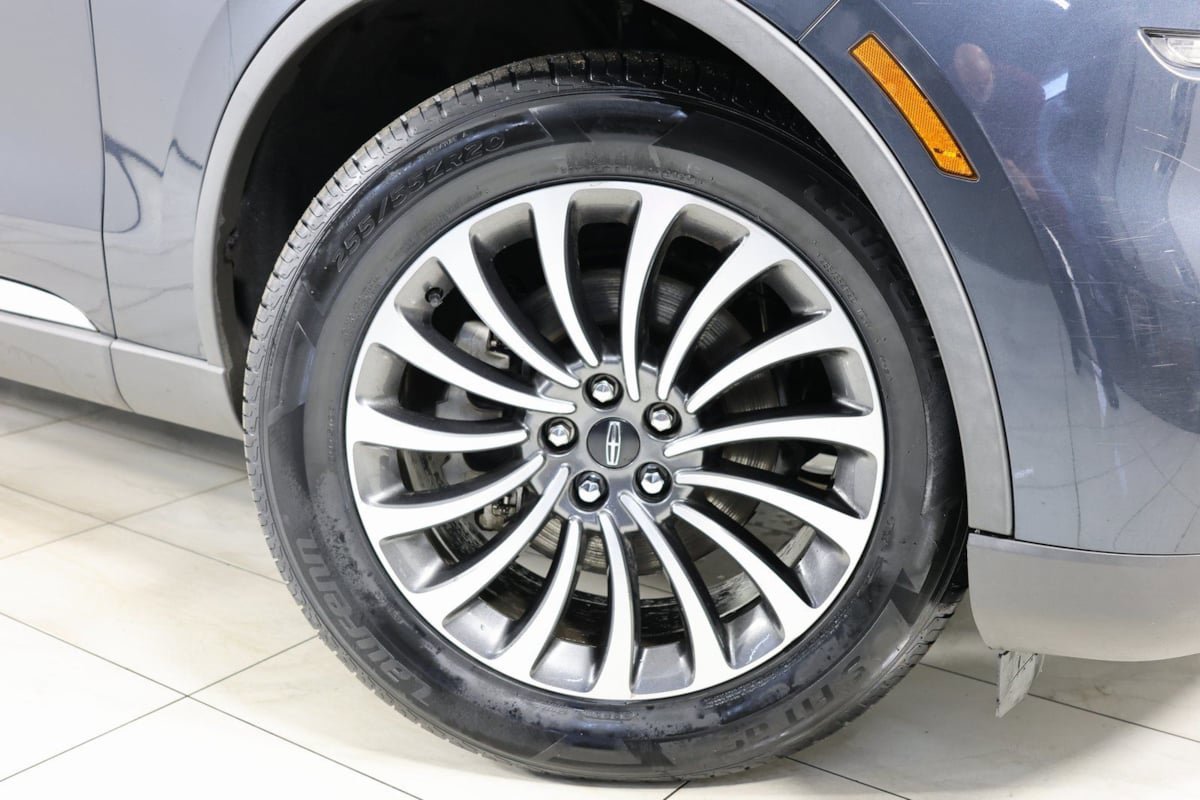 Used 2021 Lincoln Aviator Reserve w/ Class IV Trailer Tow Package AWD/4WD image 15