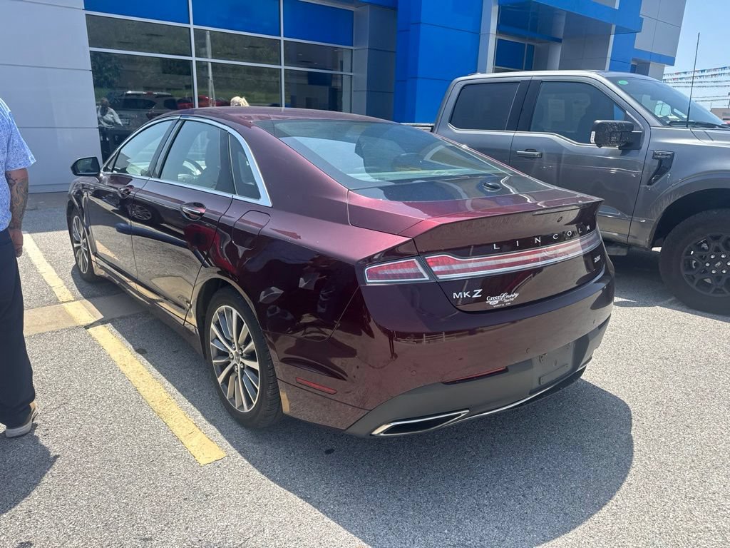 Used 2018 Lincoln MKZ Select w/ Select Plus Package FWD image 2
