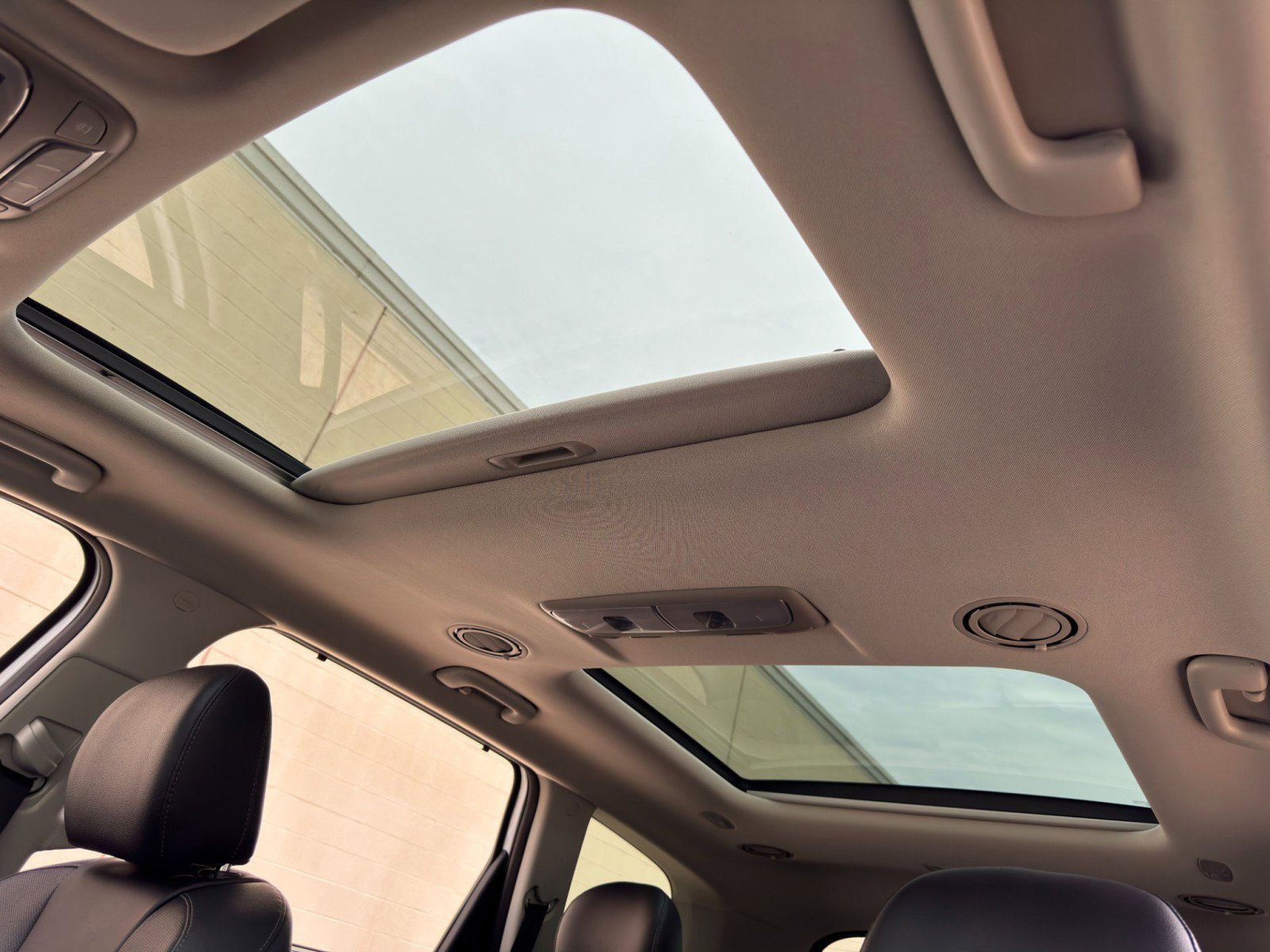 Used 2020 Kia Telluride SX FWD image 11