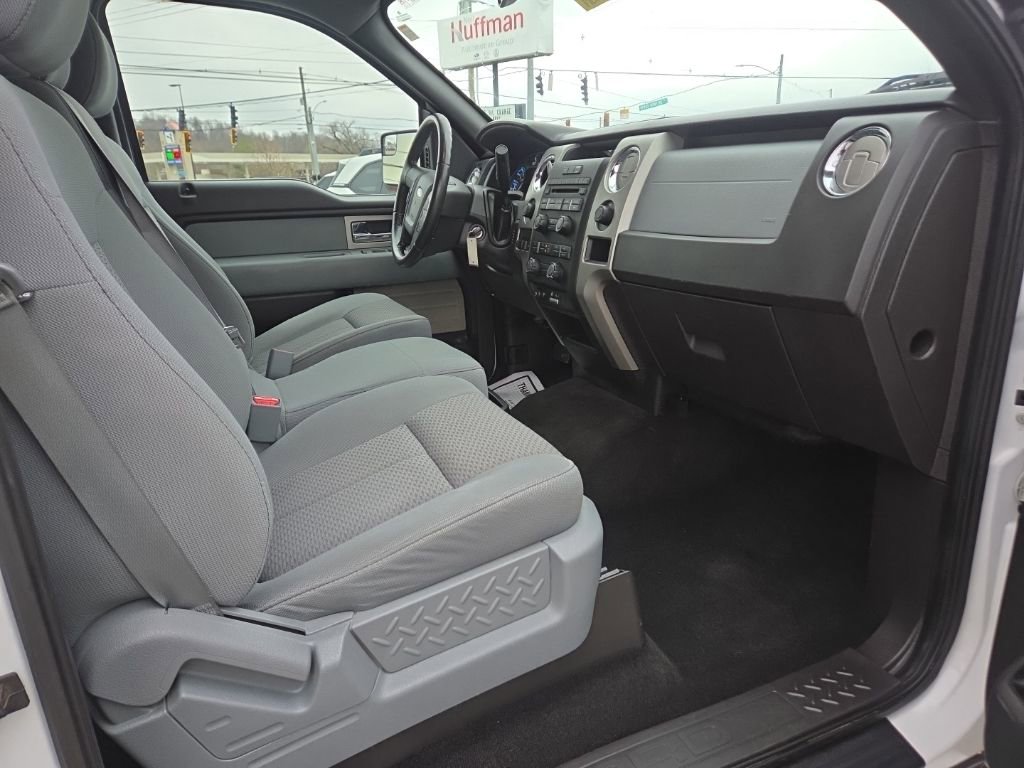 Used 2011 Ford F150 XLT w/ XLT Chrome Pkg image 20