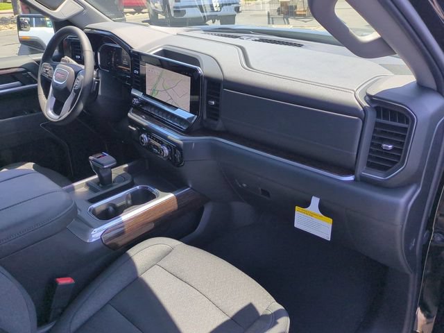 New 2026 GMC Sierra 1500 Elevation w/ LPO, Elevation Black Package AWD/4WD image 30