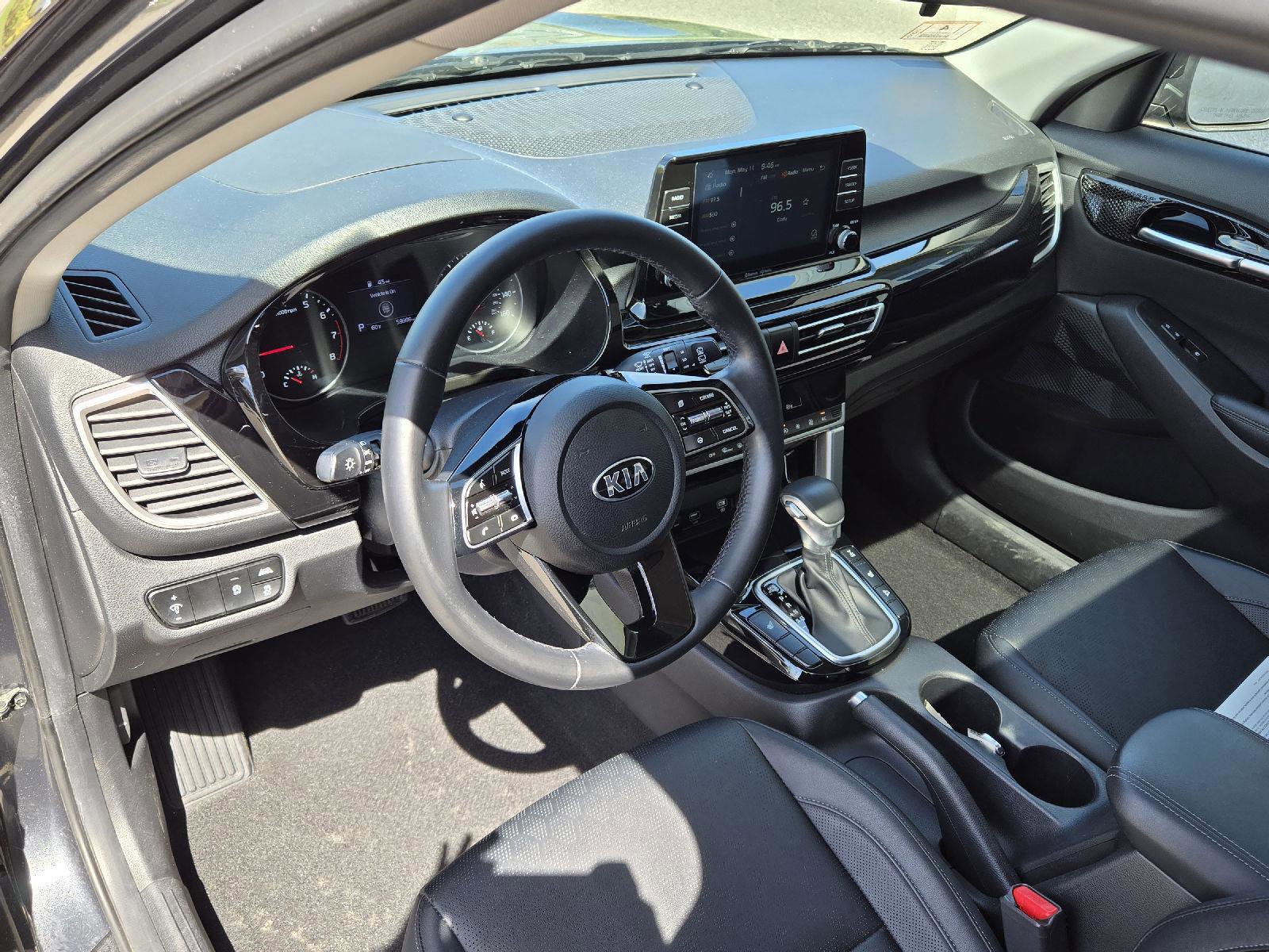 Used 2021 Kia Seltos EX AWD/4WD image 6