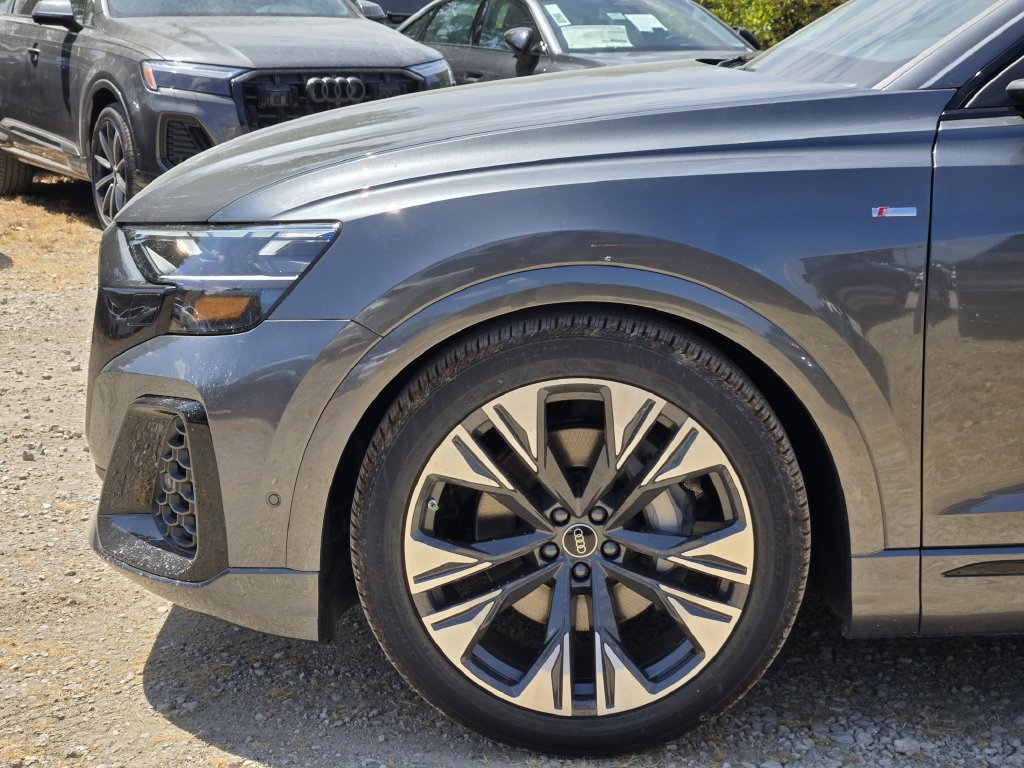 New 2027 Audi Q8 Premium Plus AWD/4WD image 13