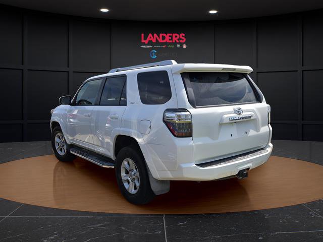 Used 2018 Toyota 4Runner SR5 RWD image 2