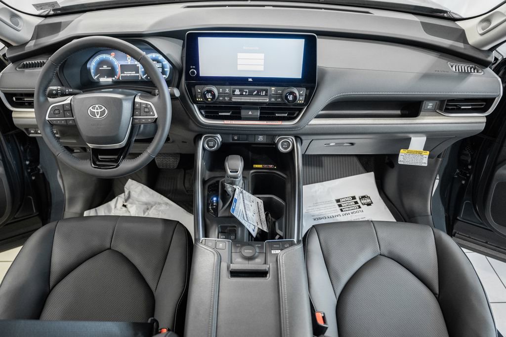 New 2026 Toyota Grand Highlander Limited image 21