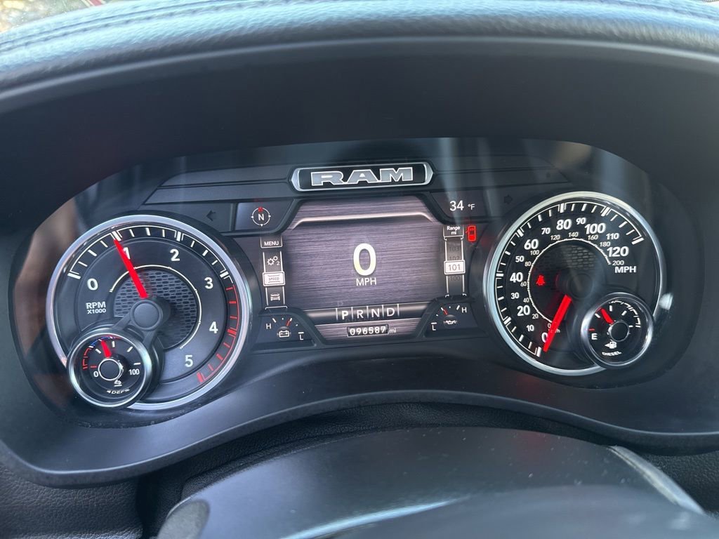 Used 2022 RAM 3500 Laramie AWD/4WD image 45